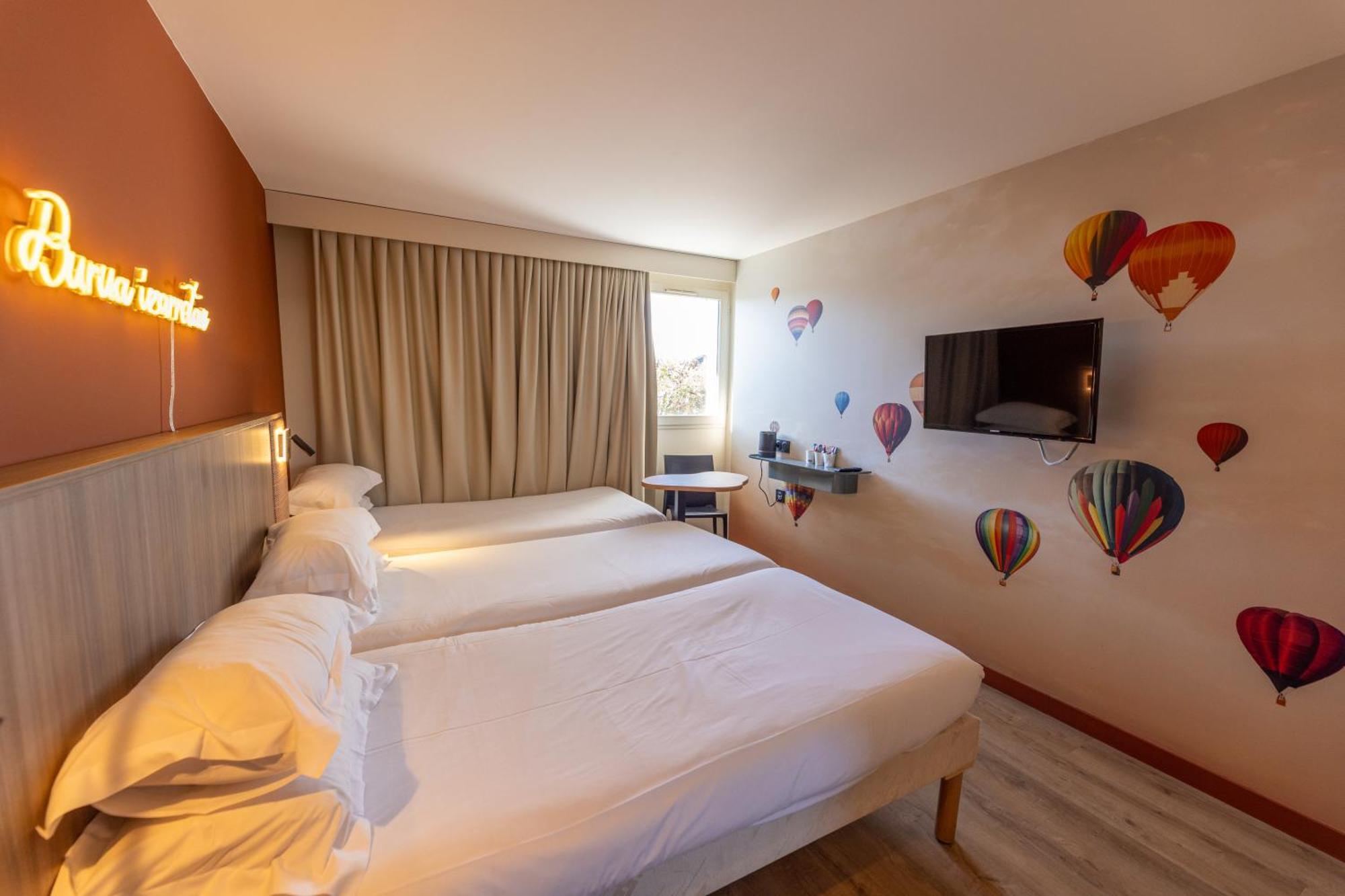 Donibane Hotel